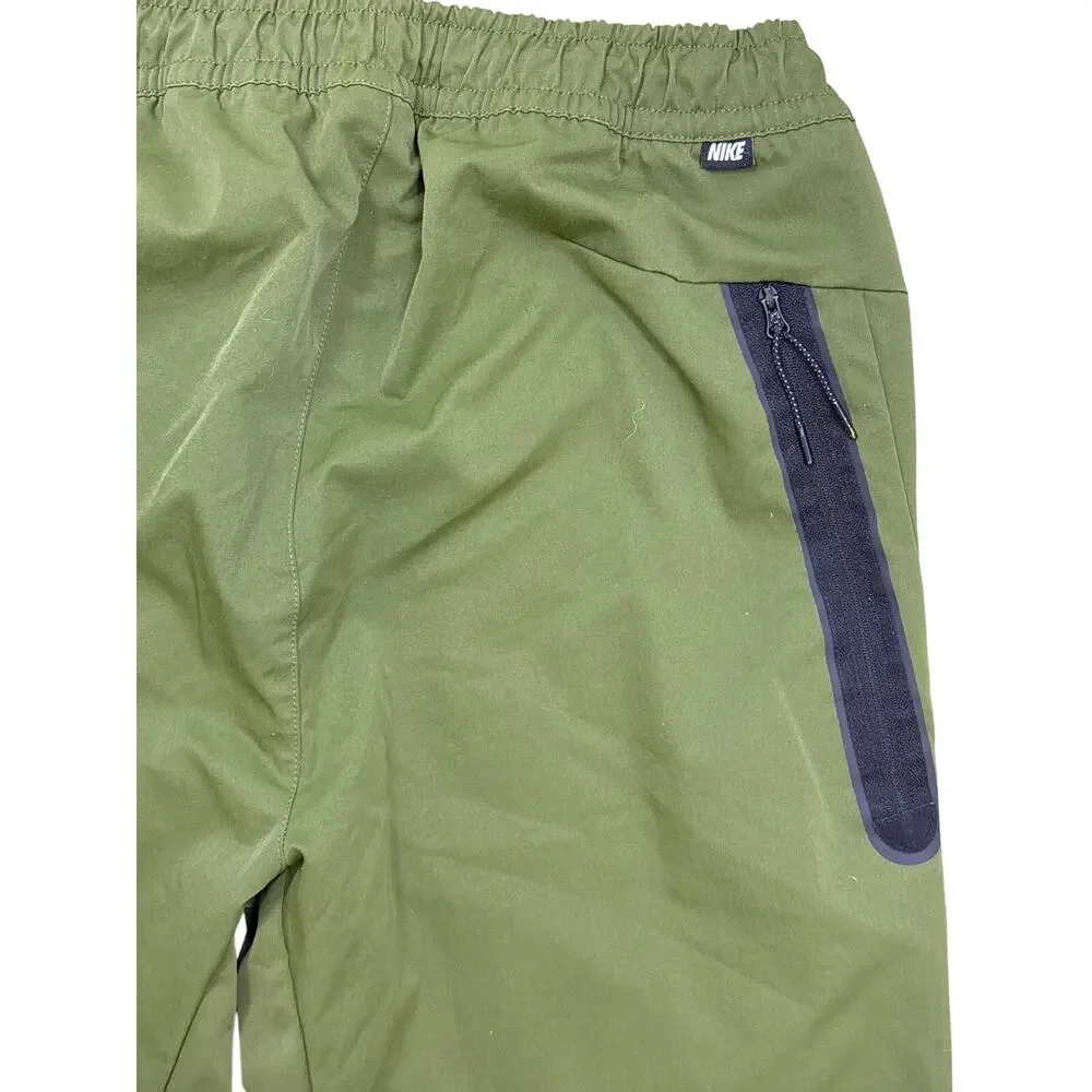 Nike Sportswear Tech Essential Commuter Pants Unlined DH4224 Green Mens Sz Med